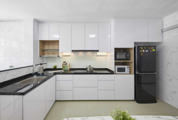 Tips for Designing Your White Laminate Kitchen